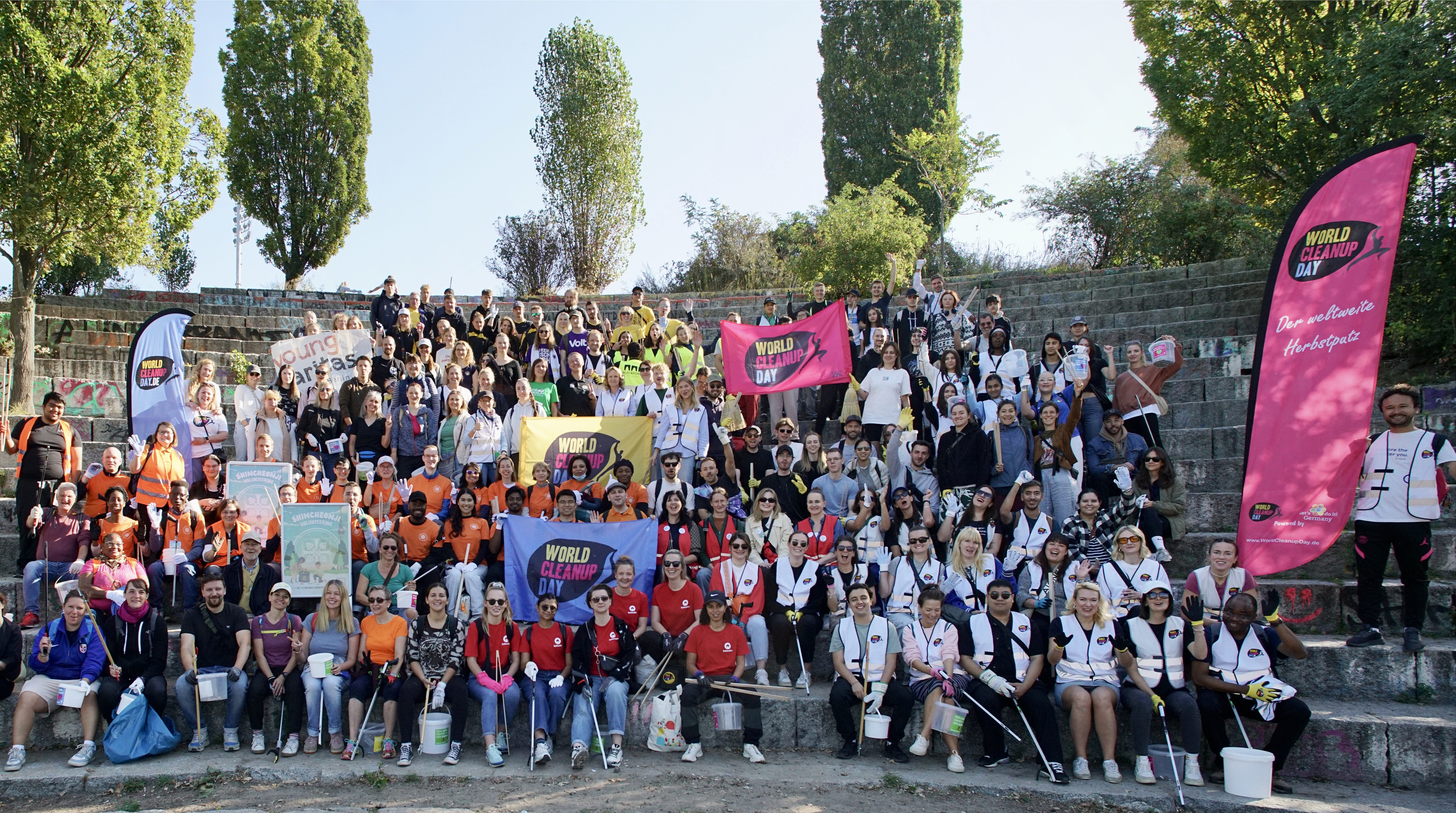 World Cleanup Day Mauerpark Berlin 2024 - credits Assandri